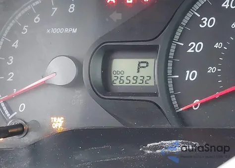 2014 Toyota Sienna Le V6 8 Passenger из США, поврежденный, VIN 5TDKK3DC4ES433172